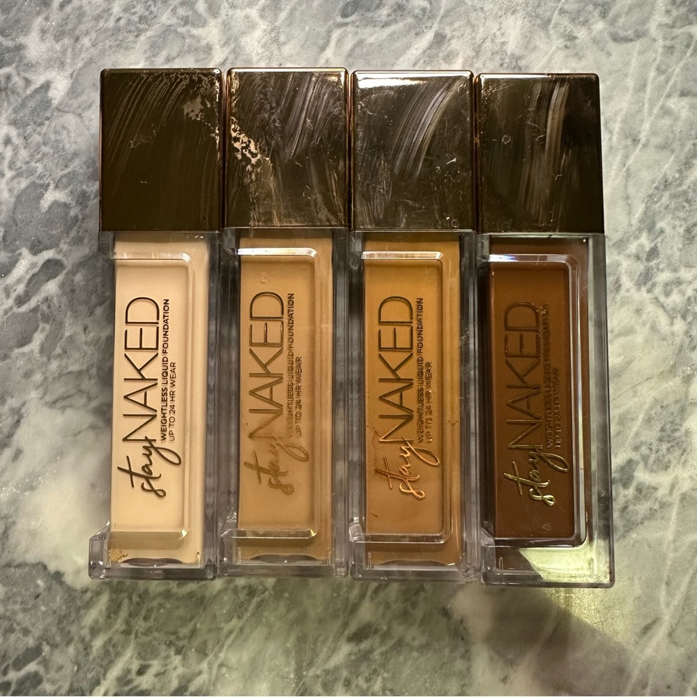 Urban Decay Stay‎ Naked Foundation